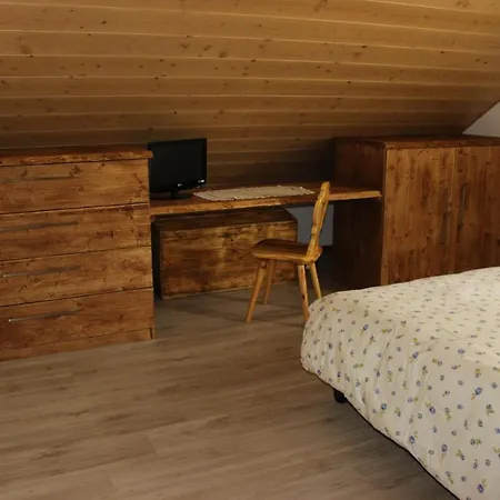 Durmi E Insumiasci Bed & Breakfast Forni Avoltri