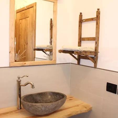 Durmi E Insumiasci Bed & Breakfast