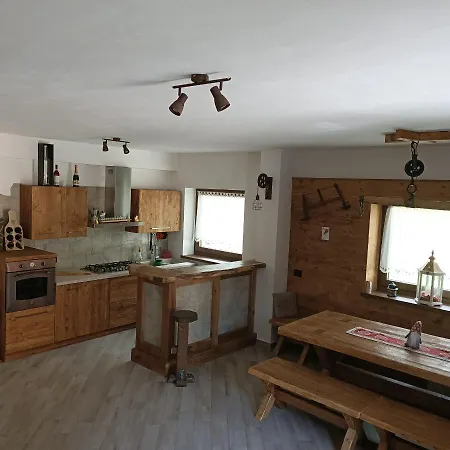 Durmi E Insumiasci Bed & Breakfast